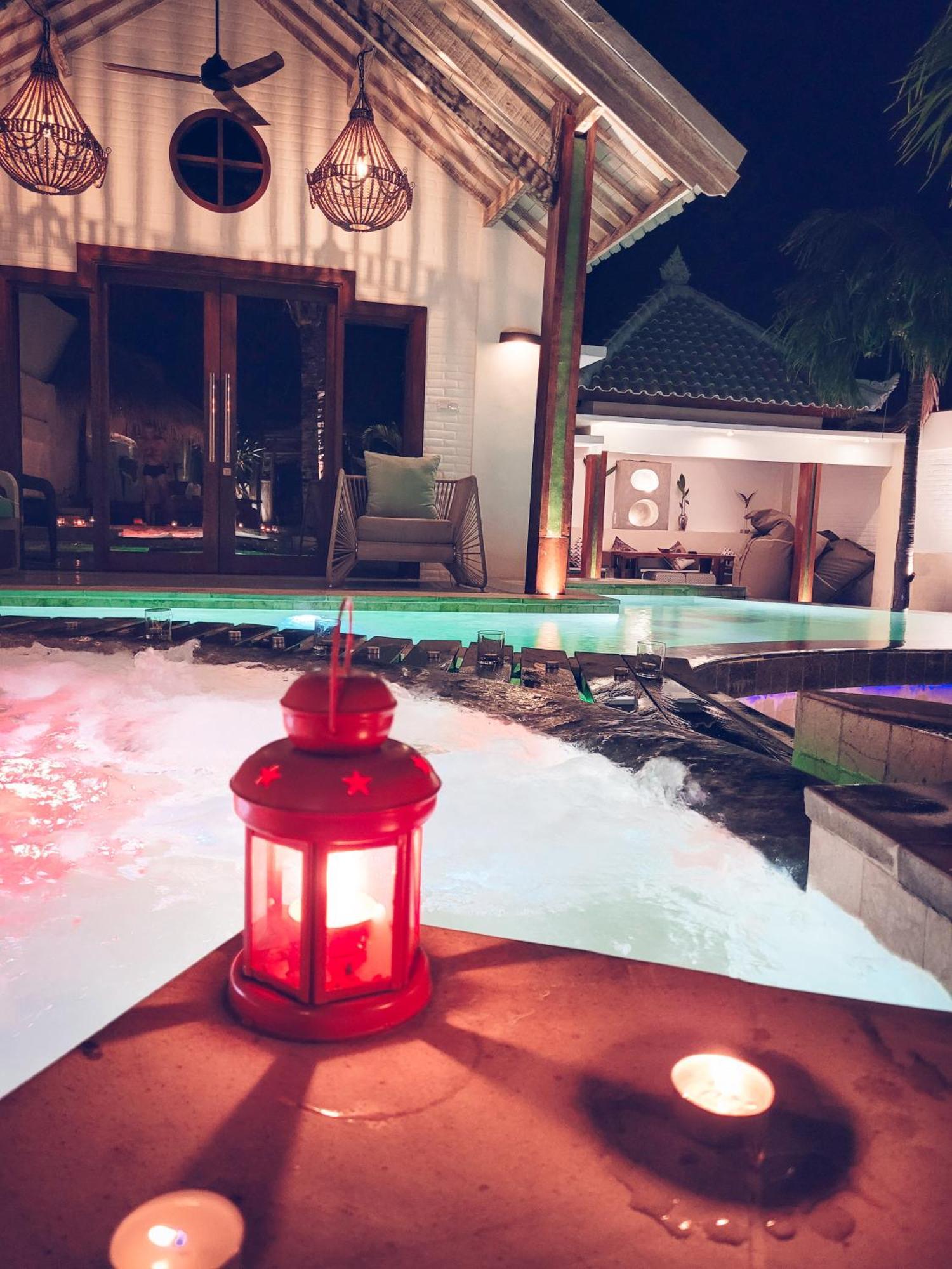 The White Key Luxury Villas Gili Trawangan Eksteriør billede