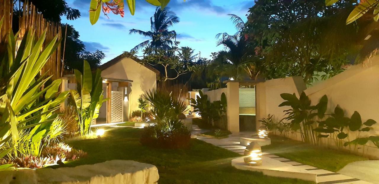 The White Key Luxury Villas Gili Trawangan Eksteriør billede